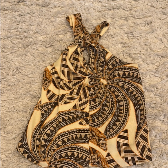 Patterned Halter Top.NWOT - Picture 3 of 10